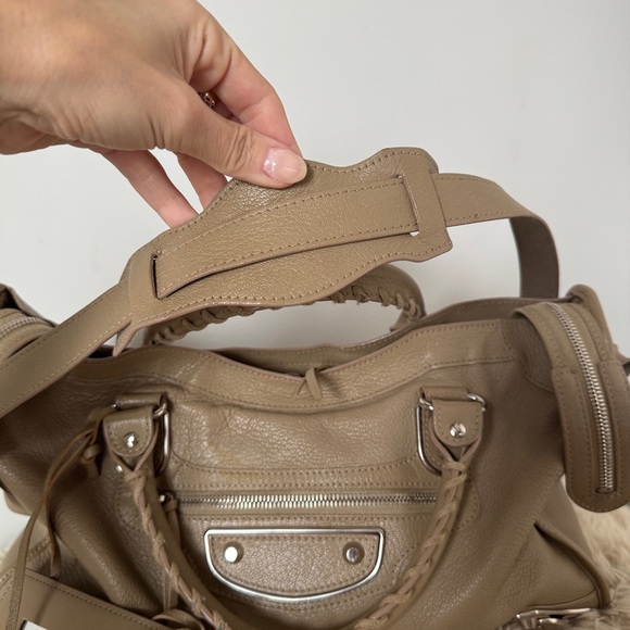 Balenciaga Shoulder/Crossbody Bag - Picture 8 of 16